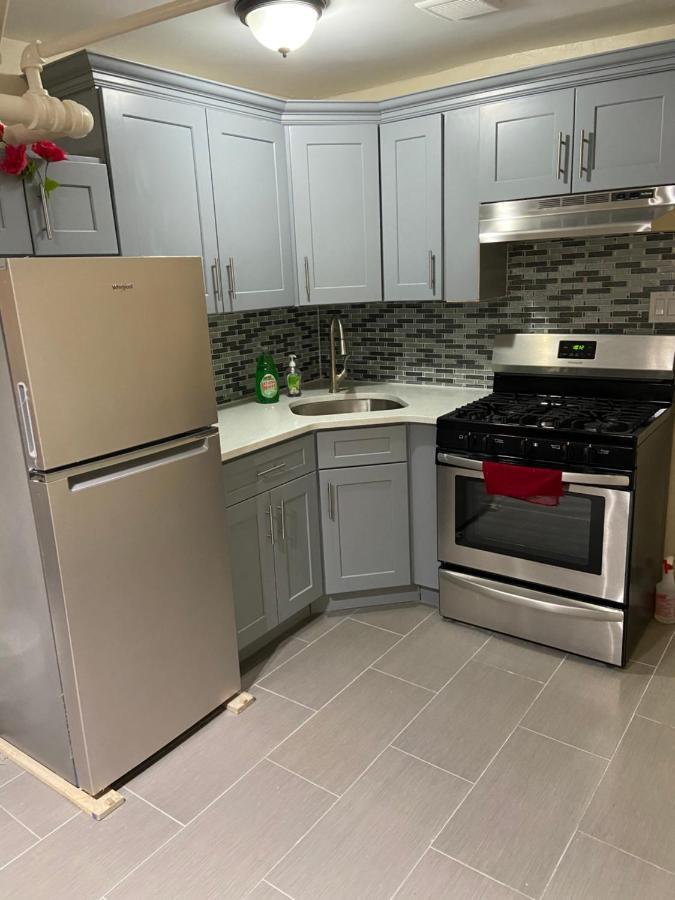 A Delightful Room In Queens นิวยอร์ก ภายนอก รูปภาพ